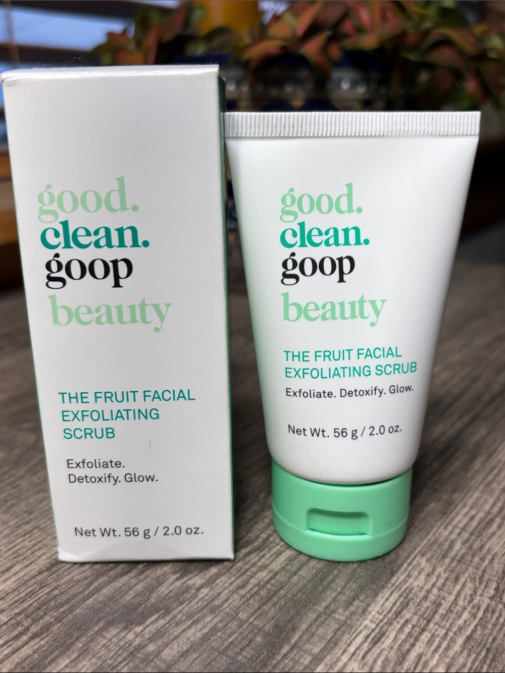 Good.Clean.Goop Beauty The Fruit Facial Exfoliating Scrub